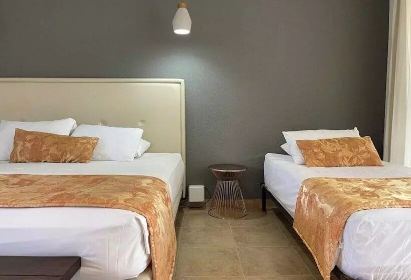 Hotelli Lake House Resort