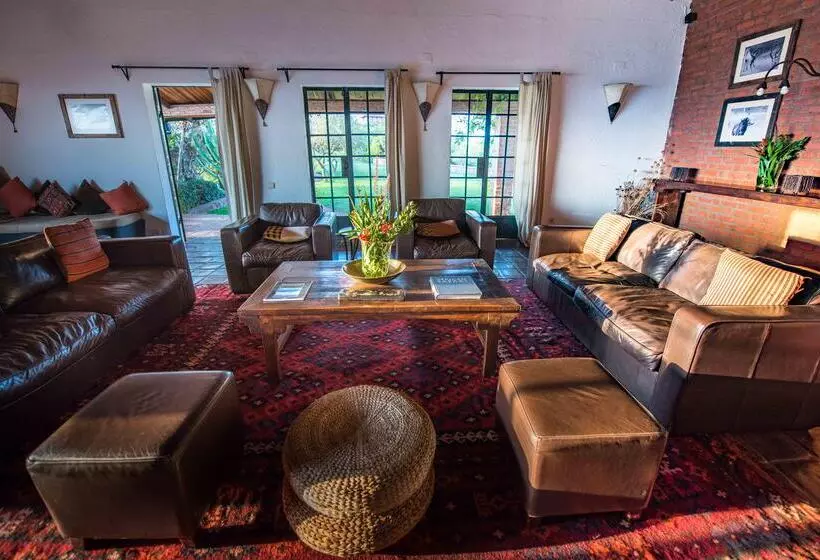田舎風ホテル Bashay Rift Lodge