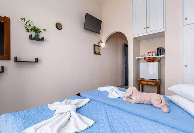 Riviera Seaside Hotel By Estia