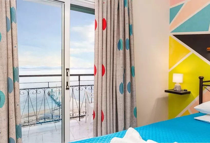 Riviera Seaside Hotel By Estia