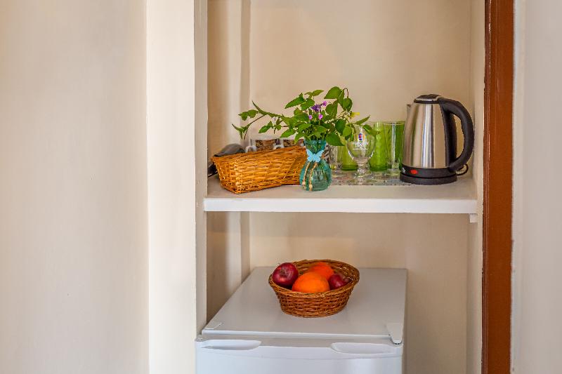 Riviera Seaside Hotel By Estia