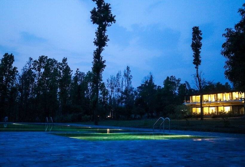 هتل Hideaway By Aahma