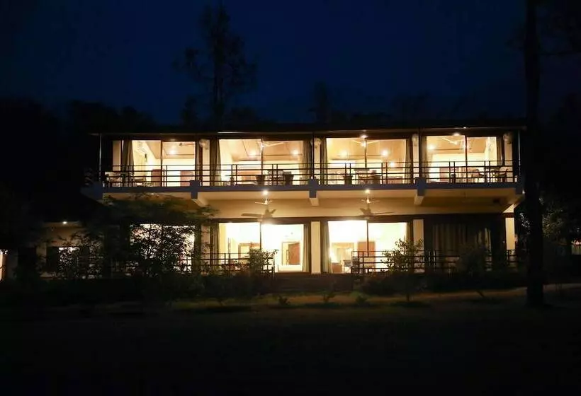 Hotel Hideaway By Aahma