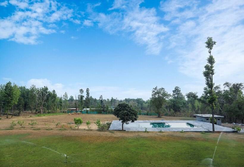 هتل Hideaway By Aahma