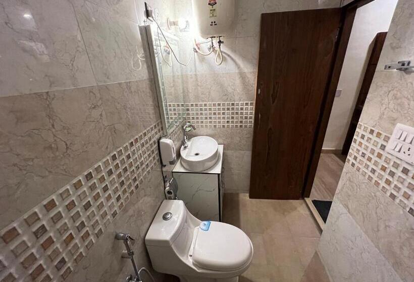 Hotel House Of Lights