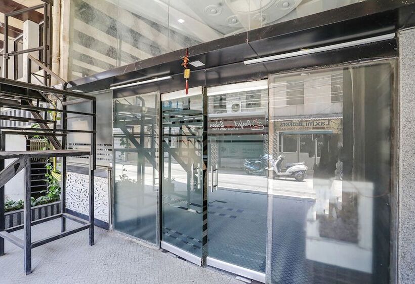 בית מלון כפרי Fabexpress Arjun Imperial