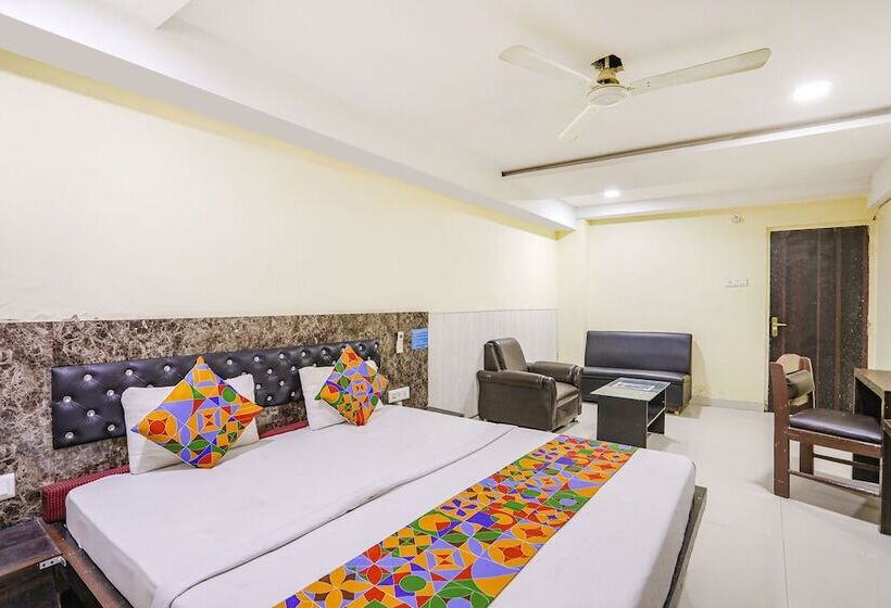 בית מלון כפרי Fabexpress Arjun Imperial