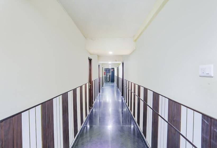 בית מלון כפרי Fabexpress Arjun Imperial