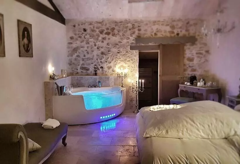 ペンション Le Lodge Du Domaine Saint Martin