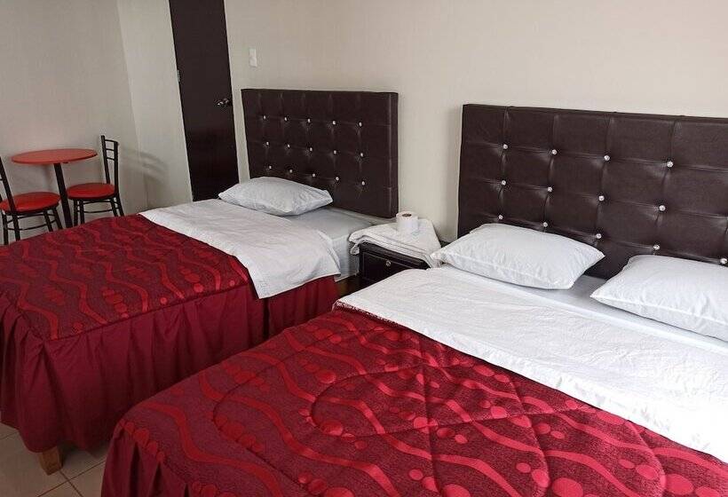 فندق صغير Hospedaje Napoles Trujillo