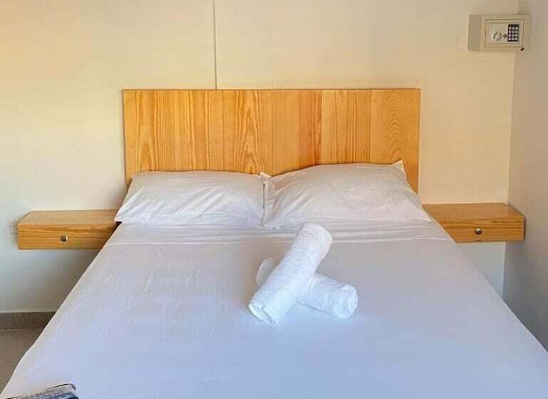 Alojamiento Santa Julia