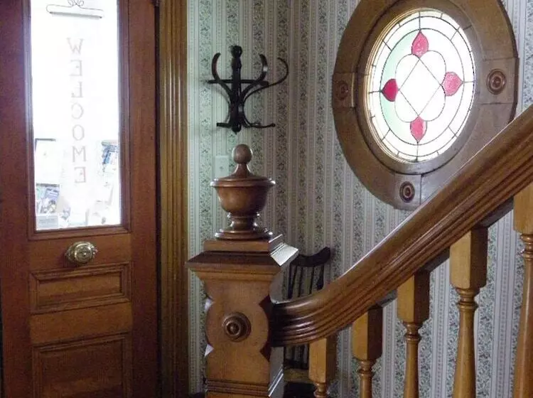 The Colonel S In B&b