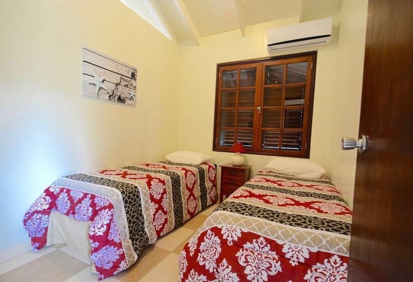 Blue Bay Beach Villas