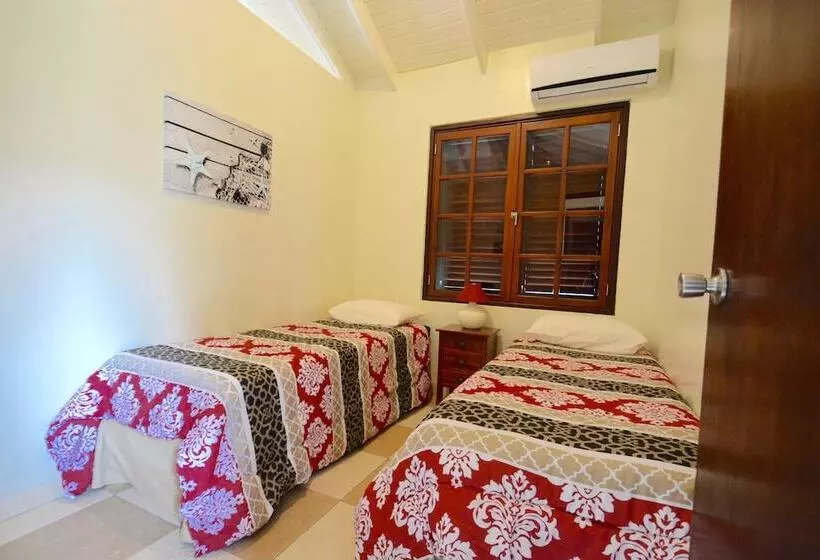 Blue Bay Beach Villas