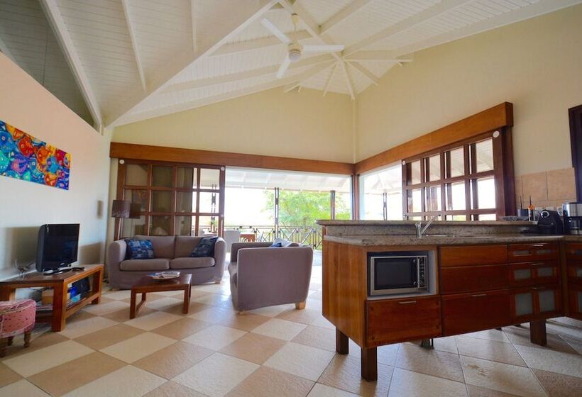 Blue Bay Beach Villas