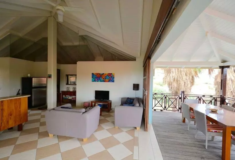 Blue Bay Beach Villas