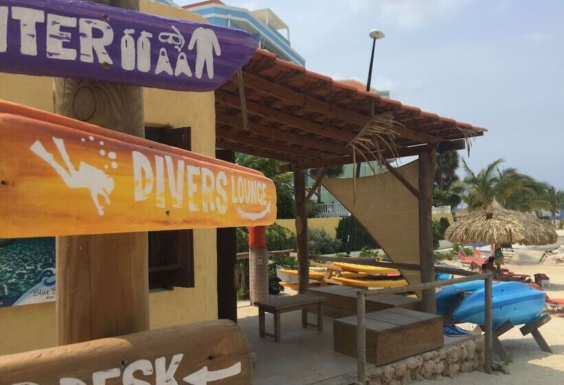 Blue Bay Beach Villas