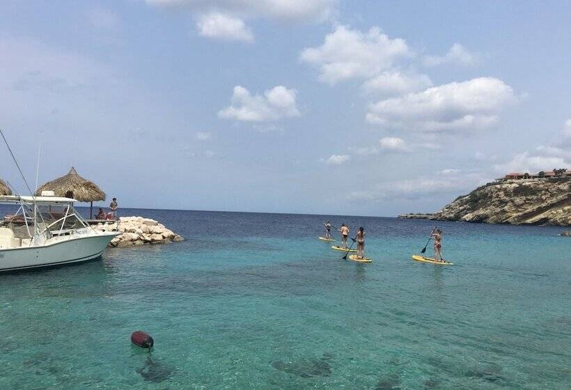 Blue Bay Beach Villas