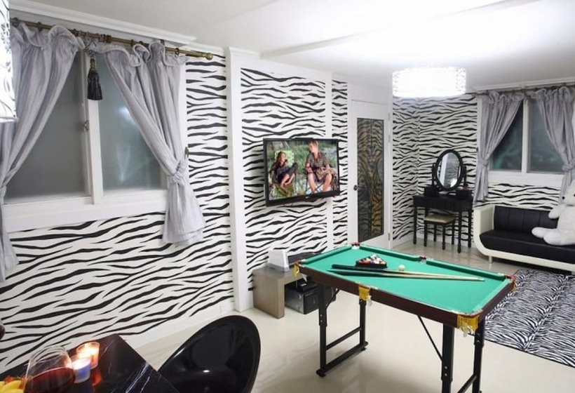 Chuncheon Louis Pension