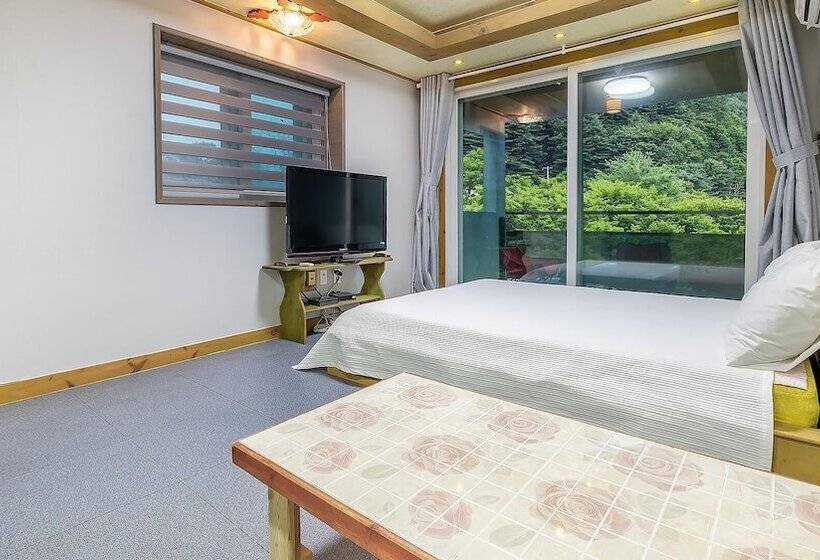 Gapyeong Namueuikkum Pension