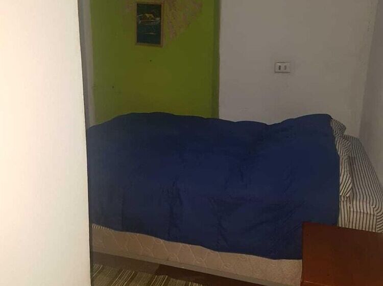 Hostal La Casa Blanca