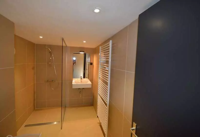 ホテル Amosa Liège City Centre Apart - Donceel 6