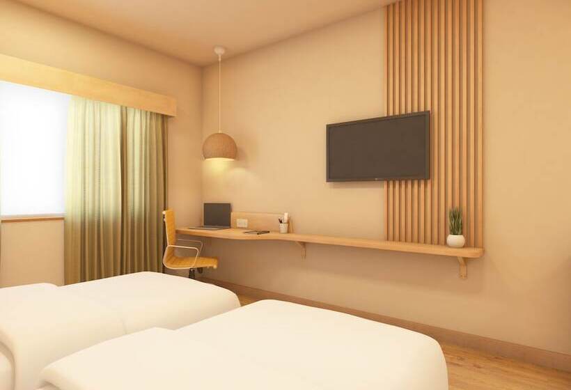 Bloom Hotel   Karol Bagh