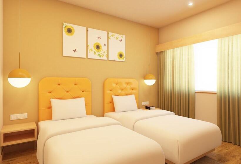 Bloom Hotel   Karol Bagh