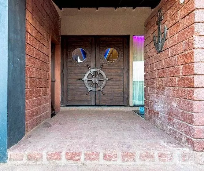 Hotelli Dio Regaalo Theme Resort