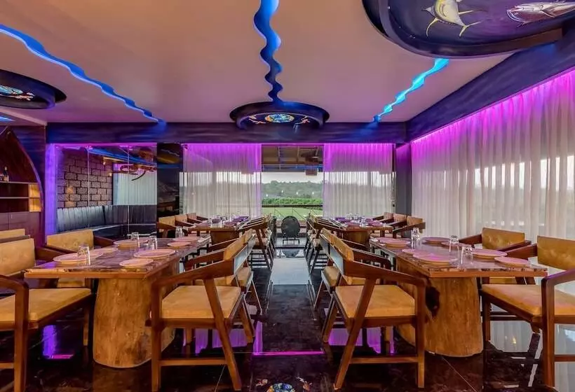 Hotelli Dio Regaalo Theme Resort