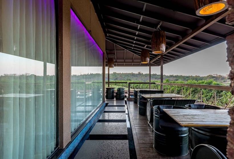 Hotelli Dio Regaalo Theme Resort