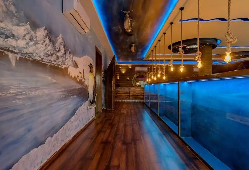 Hotelli Dio Regaalo Theme Resort