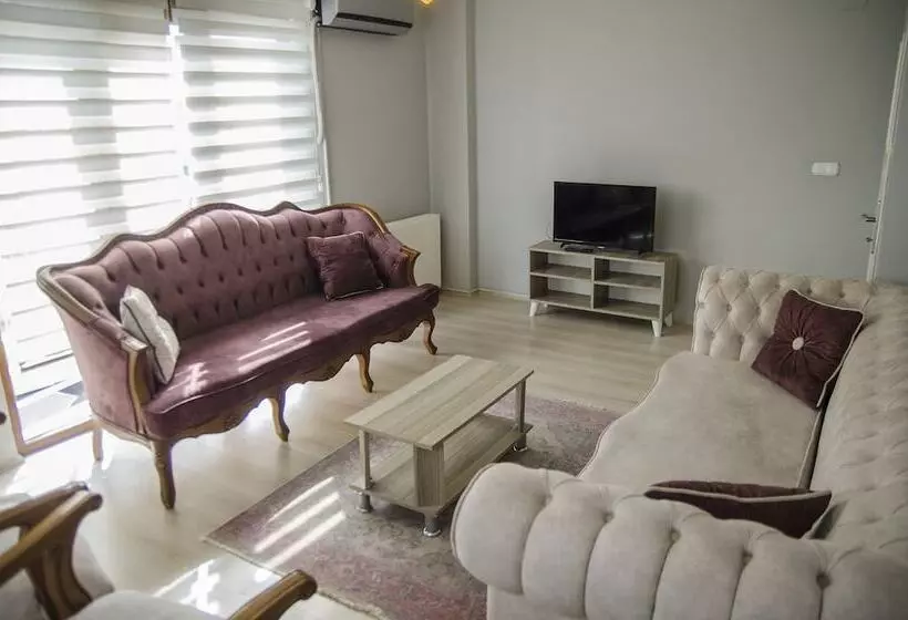 هتل Fi Suite