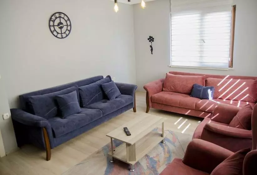 هتل Fi Suite