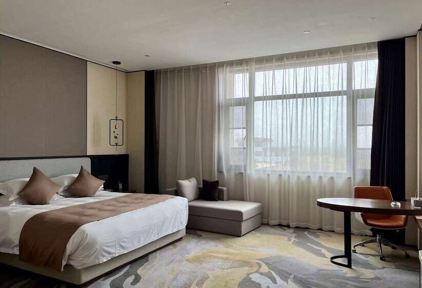 Otel Howard Johnson By Wyndham Bole Plaza Chengwu