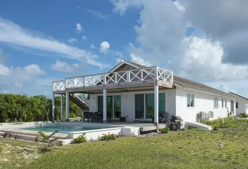 La Bougainvillea Hotel And Villas