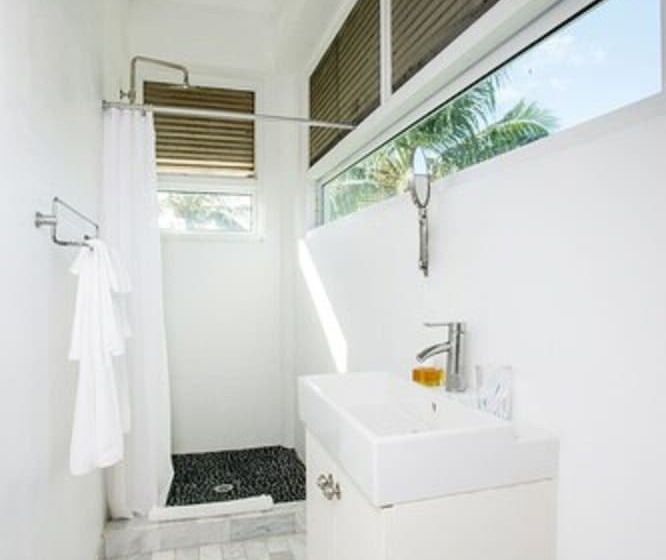 La Bougainvillea Hotel And Villas