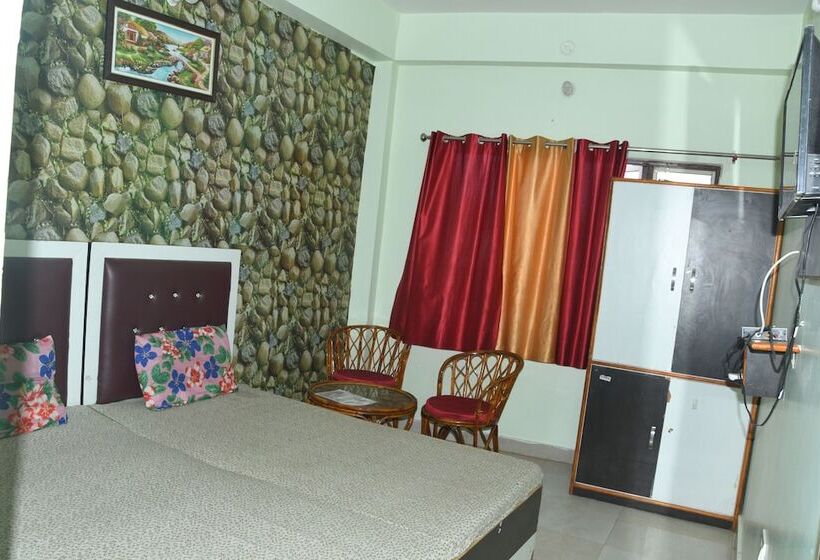 Szálloda Mountain View And Rooftop Restaurant