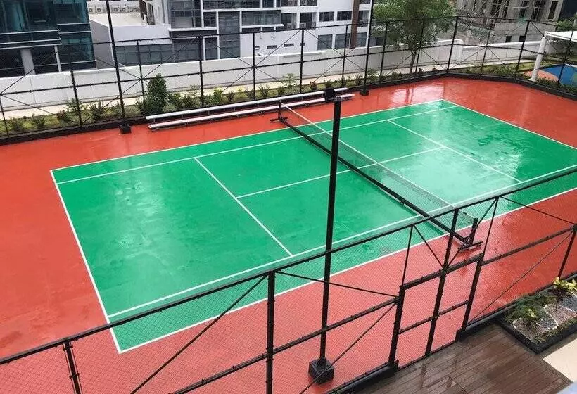 هتل One Pacific Residence By Hiverooms