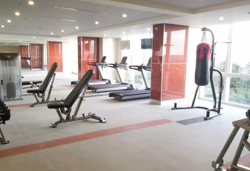 هتل One Pacific Residence By Hiverooms