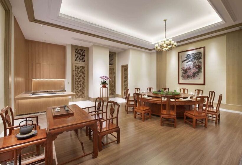 Otel Ramada Plaza By Wyndham Dongguan Songshan Lake