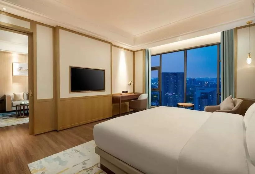 Hotelli Ramada Plaza By Wyndham Dongguan Songshan Lake