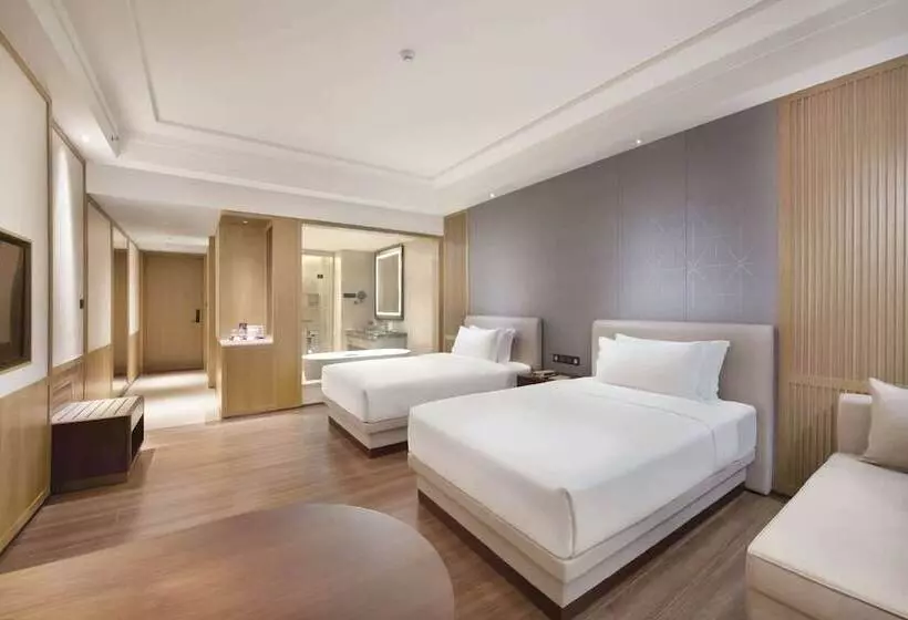 Hotelli Ramada Plaza By Wyndham Dongguan Songshan Lake