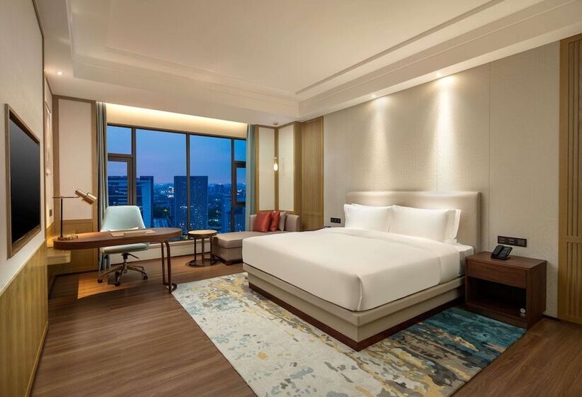 Otel Ramada Plaza By Wyndham Dongguan Songshan Lake