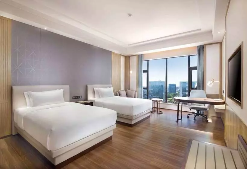 Hotelli Ramada Plaza By Wyndham Dongguan Songshan Lake