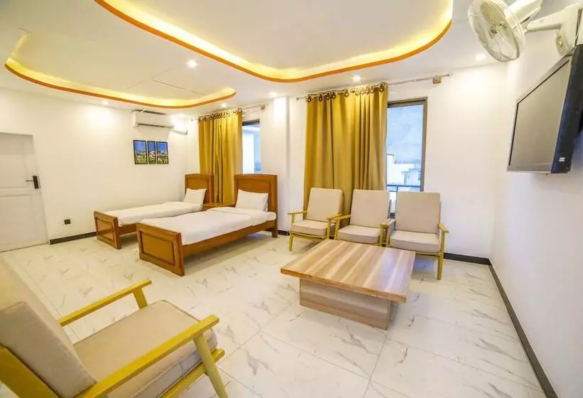 هتل Roomph Premium Al Noor Airport Road