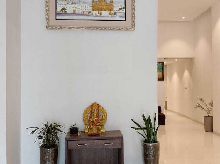 Hotell Rubystone Amritsar