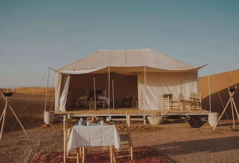 Hotelli Umnya Dune Camp