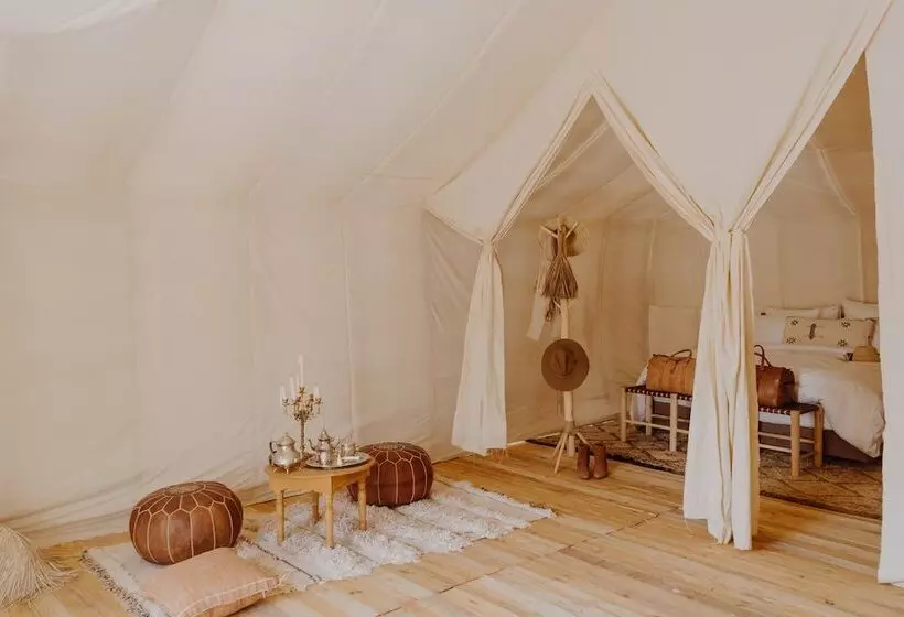 Hotelli Umnya Dune Camp