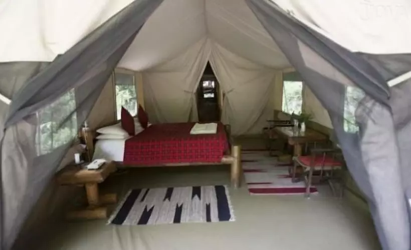 هتل Siana Springs Tented Camp